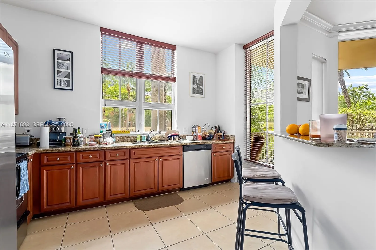 Foto de propiedad en 3001 NE 185th Street 135, Aventura, FL 33180 Aventura con MLS# 