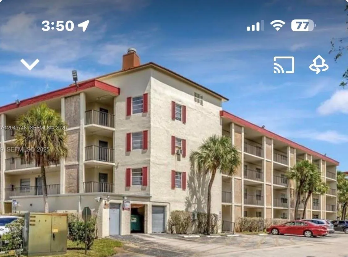 Foto de propiedad en 3001 NW 48th Avenue 444, Lauderdale Lakes, FL 33313 Lauderdale Lakes con MLS# 