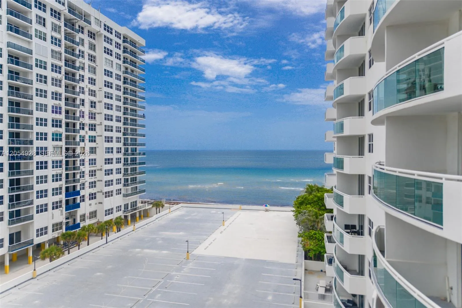 Foto de propiedad en 3001 S Ocean Drive 749, Hollywood, FL 33019 Hollywood con MLS# 