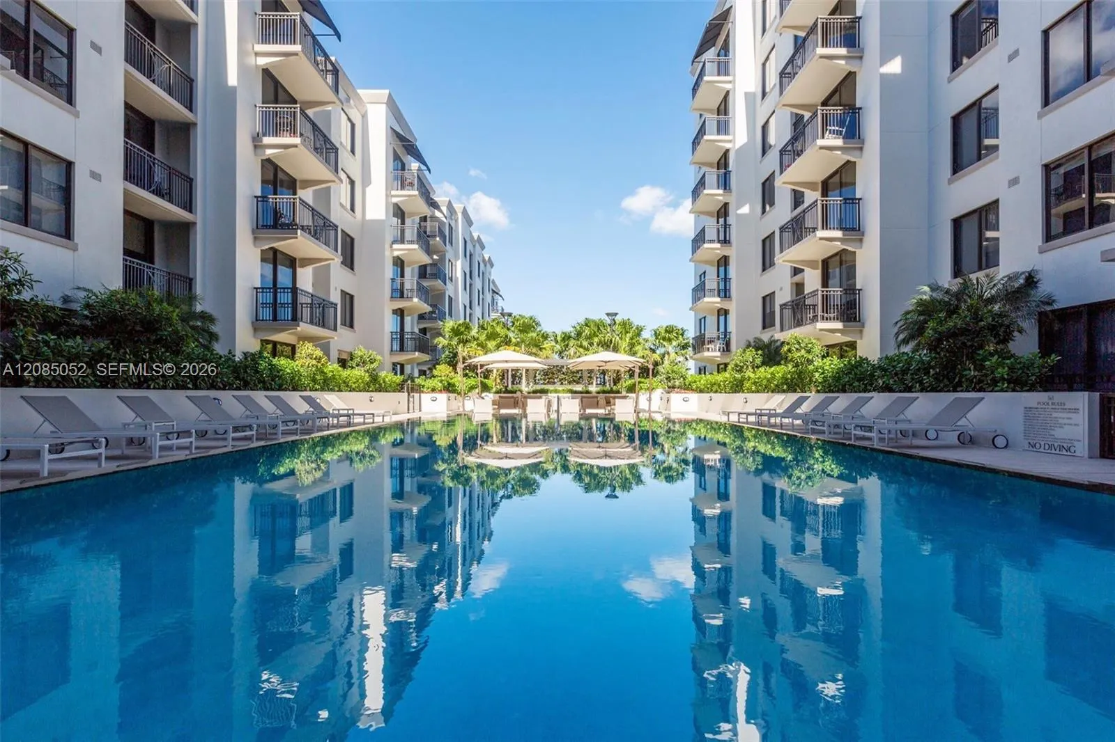 En Renta 301 Altara Avenue 813, Coral Gables, FL 33146, Coral Gables, FL 33146