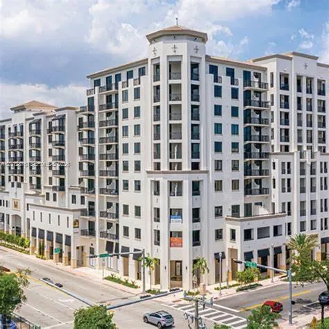 Foto de propiedad en 301 Altara Avenue CU-3G-3H-3I-3J, Coral Gables, FL 33146 Coral Gables con MLS# 