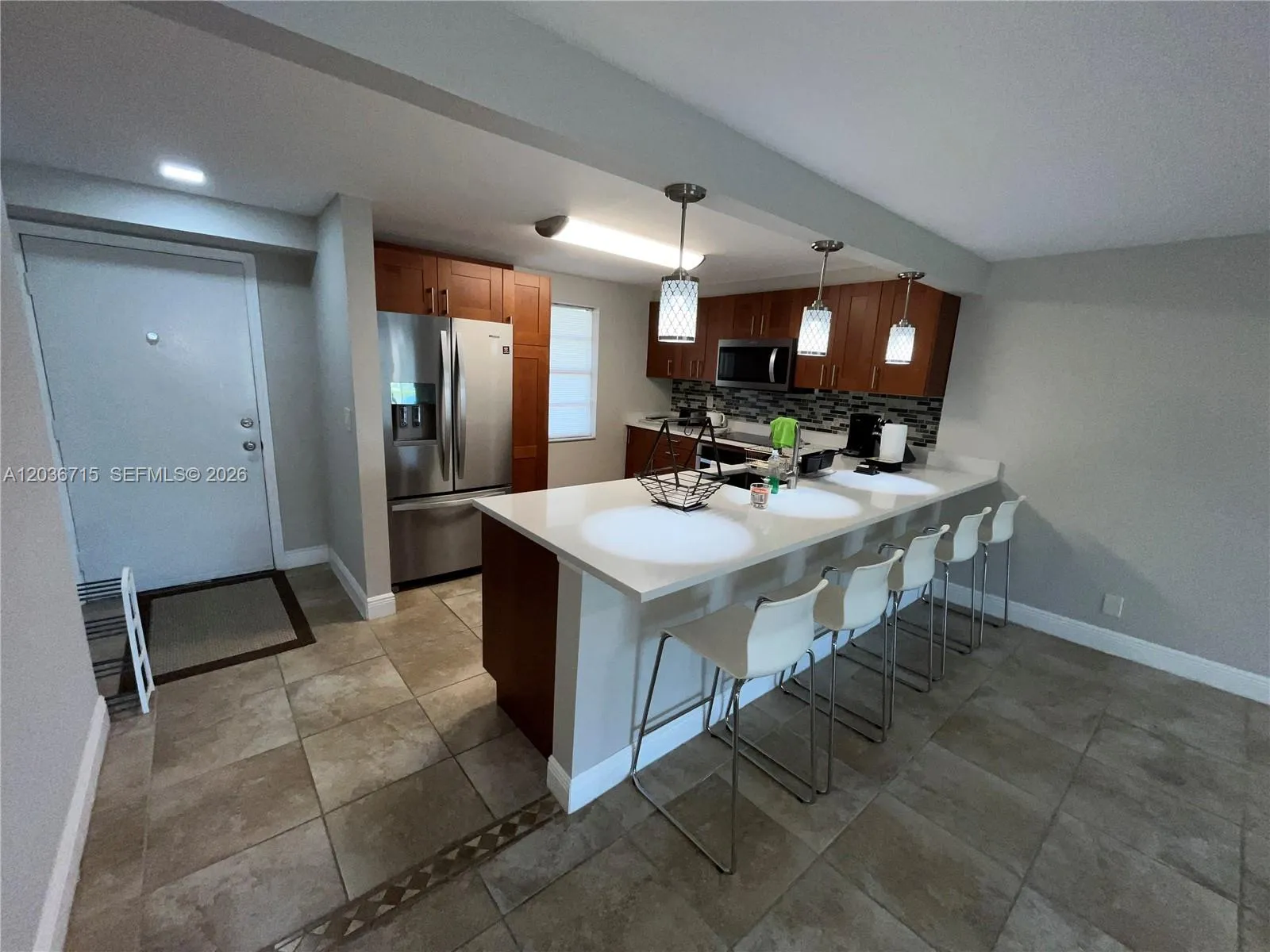 Foto de propiedad en 301 SE 3rd Street 204, Dania Beach, FL 33004 Dania Beach con MLS# 