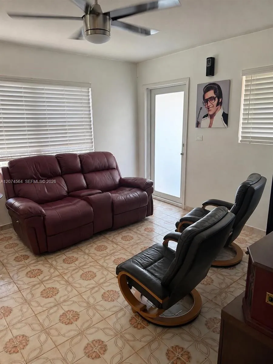 En Venta 3010 NW 32nd Street, Miami, FL 33142, Miami, FL 33142