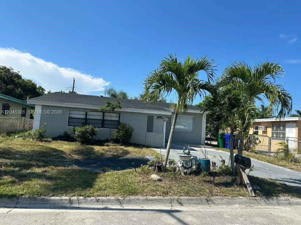 Foto de propiedad en 3021 NW 7th Court, Fort Lauderdale, FL 33311 Fort Lauderdale con MLS# 