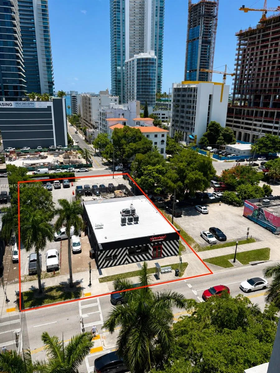 En Renta 3023 Biscayne Boulevard, Miami, FL 33137, Miami, FL 33137