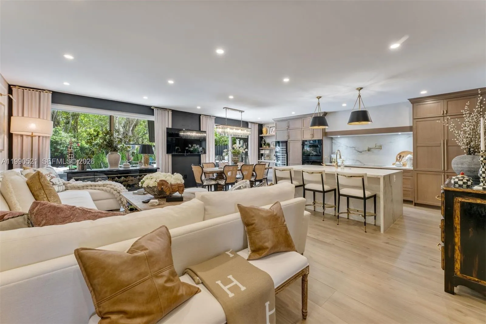 Foto de propiedad en 3028 NE Quayside Lane 34, Miami, FL 33138 Miami con MLS# 