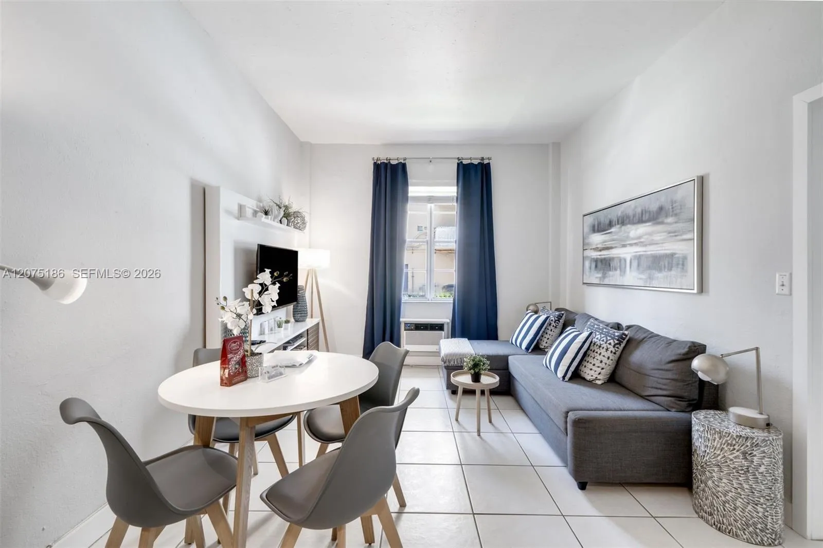 En Venta 3030 Collins Avenue 1G, Miami Beach, FL 33140, Miami Beach, FL 33140