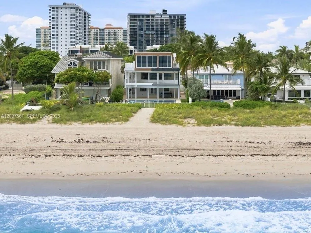 En Venta 3036 N Atlantic Boulevard, Fort Lauderdale, FL 33308, Fort Lauderdale, FL 33308