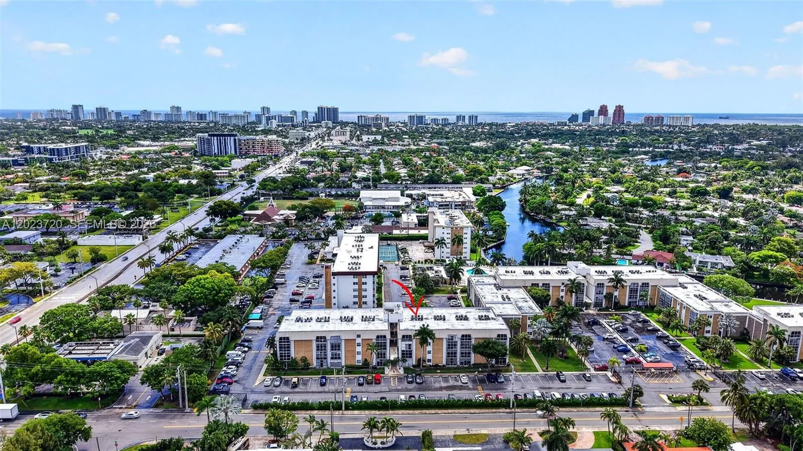 En Venta 3040 NE 16th Avenue 310, Oakland Park, FL 33334, Oakland Park, FL 33334