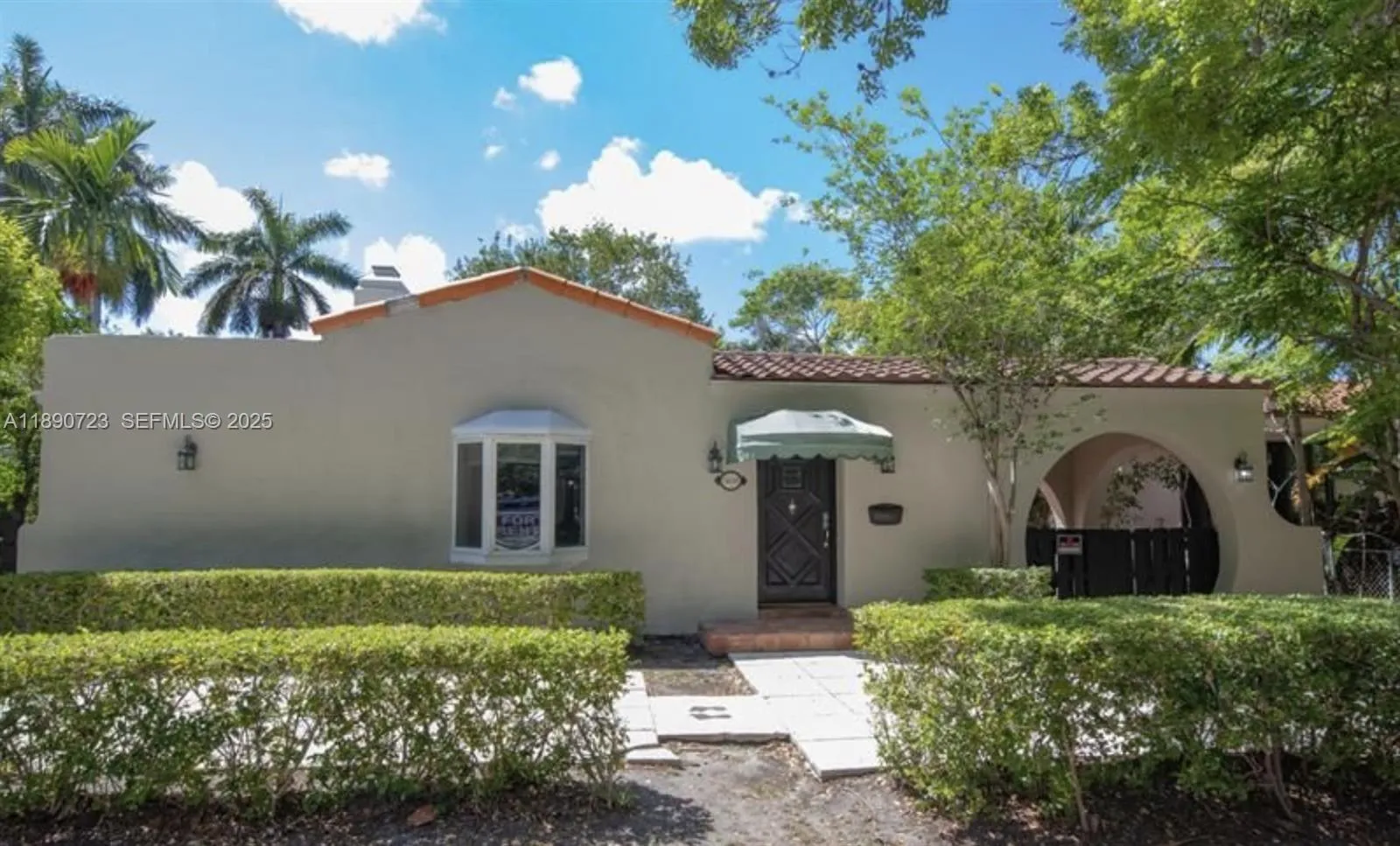 Foto de propiedad en 3050 Alton Road, Miami Beach, FL 33140 Miami Beach con MLS# 