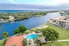 Foto de propiedad en 3050 NE 48th Court 405, Lighthouse Point, FL 33064 Lighthouse Point con MLS# 