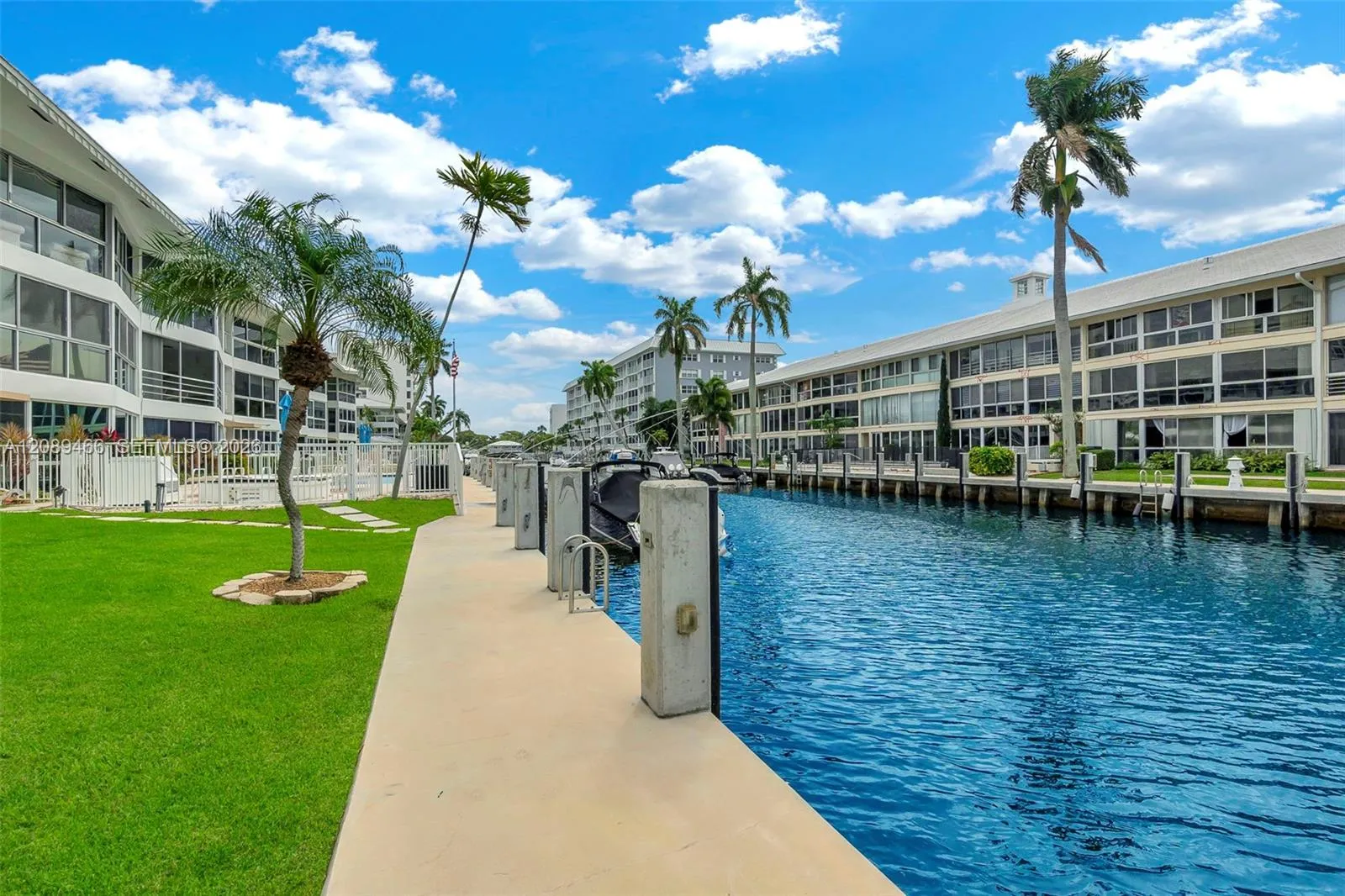 En Venta 3050 NE 48th Street 208, Fort Lauderdale, FL 33308, Fort Lauderdale, FL 33308