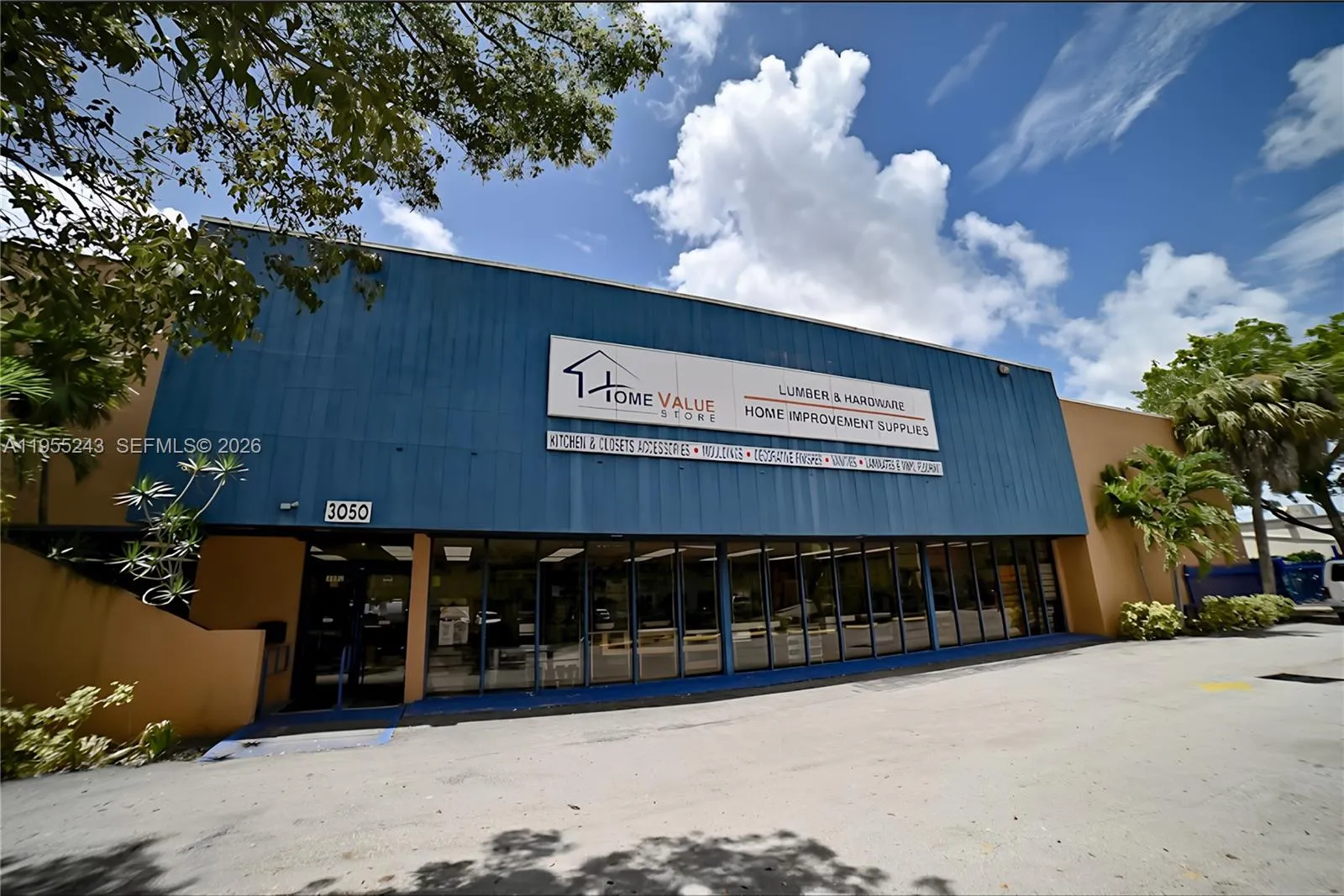 Foto de propiedad en 3050 NW 60th Street, Fort Lauderdale, FL 33309 Fort Lauderdale con MLS# 
