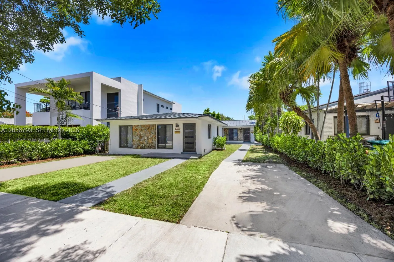 Foto de propiedad en 3050 SW 26th Street 3050, Miami, FL 33133 Miami con MLS# 