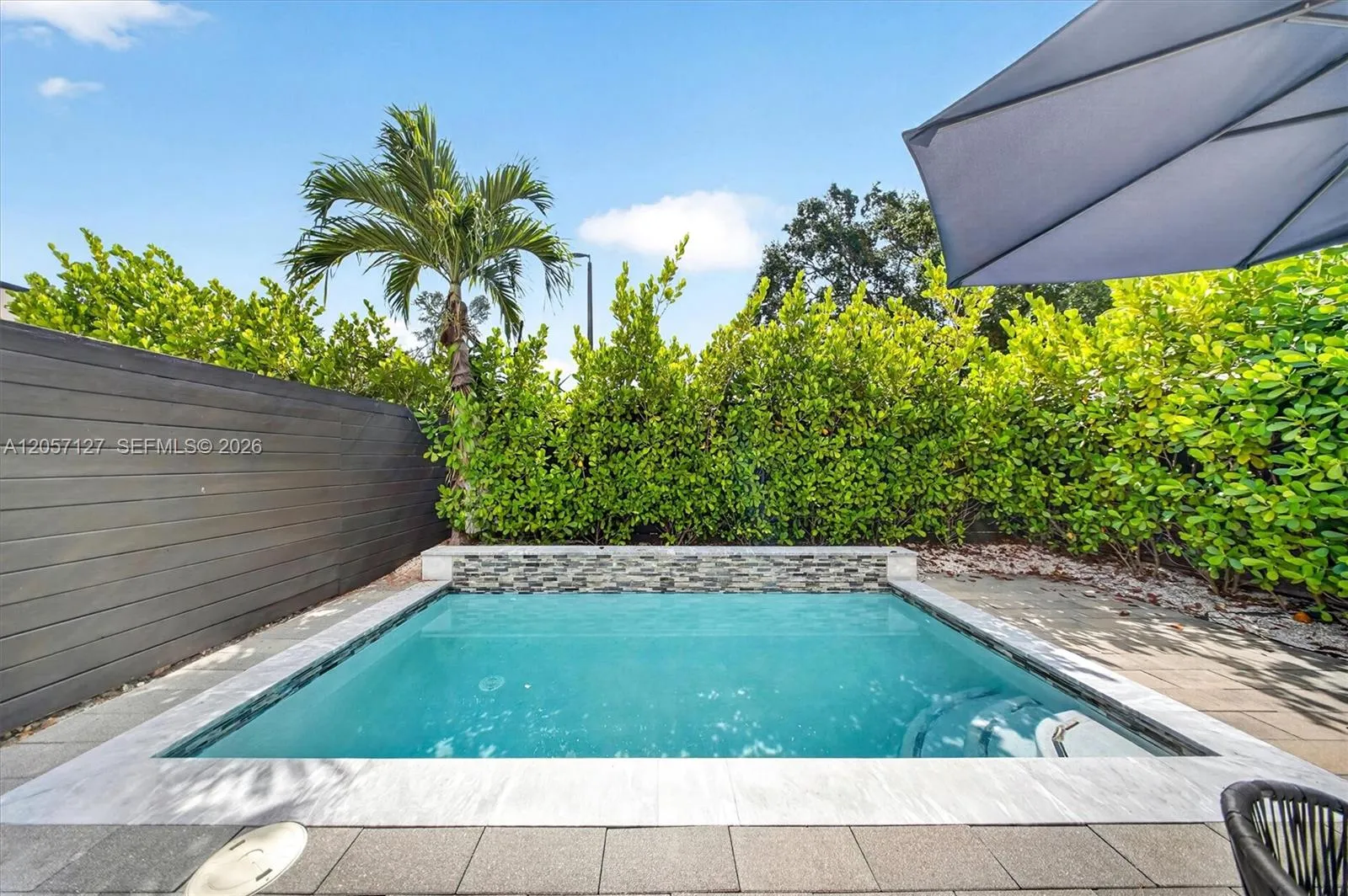 Alquilada 3059 Carter Street 3059, Miami, FL 33133, Miami, FL 33133