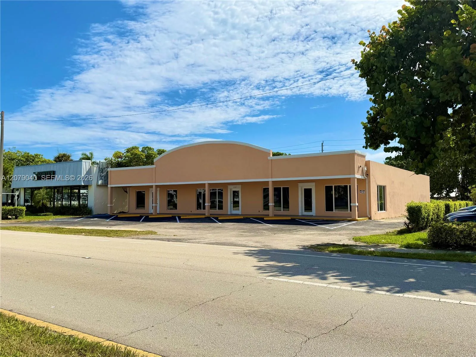 Foto de propiedad en 3060 N Federal Highway, Boca Raton, FL 33431 Boca Raton con MLS# 