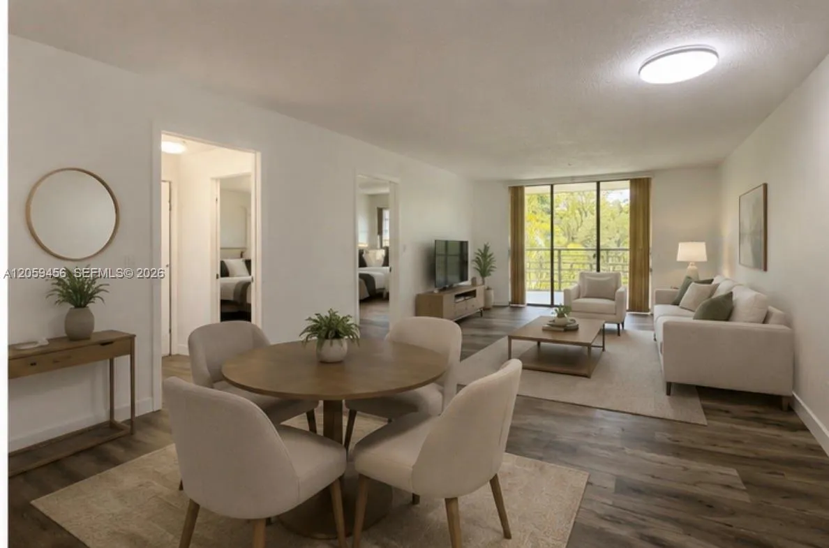 Foto de propiedad en 3070 NW 48th Terrace 413, Lauderdale Lakes, FL 33313 Lauderdale Lakes con MLS# 