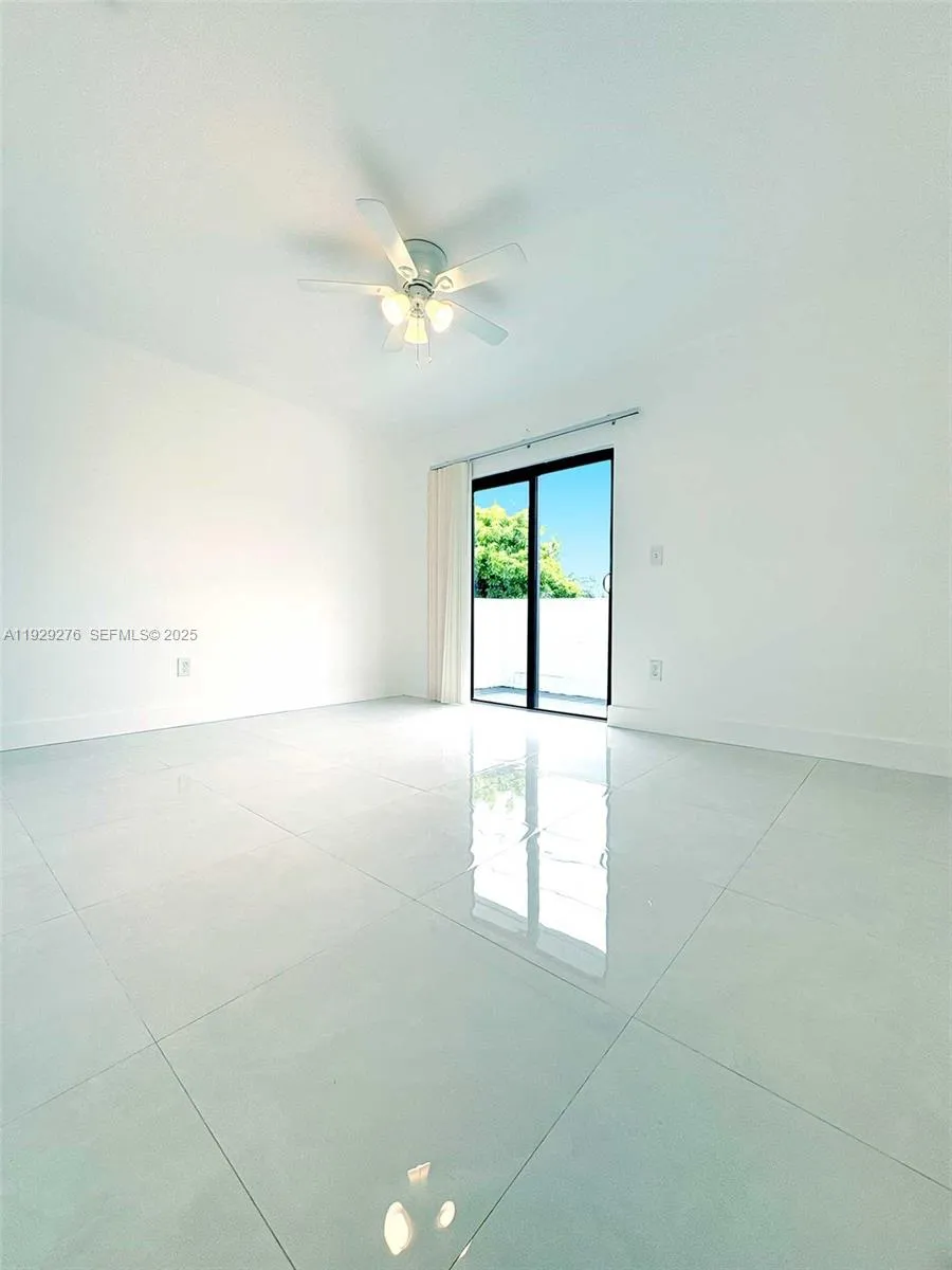 En Renta 3079 NW 11th Street 3065, Miami, FL 33125, Miami, FL 33125