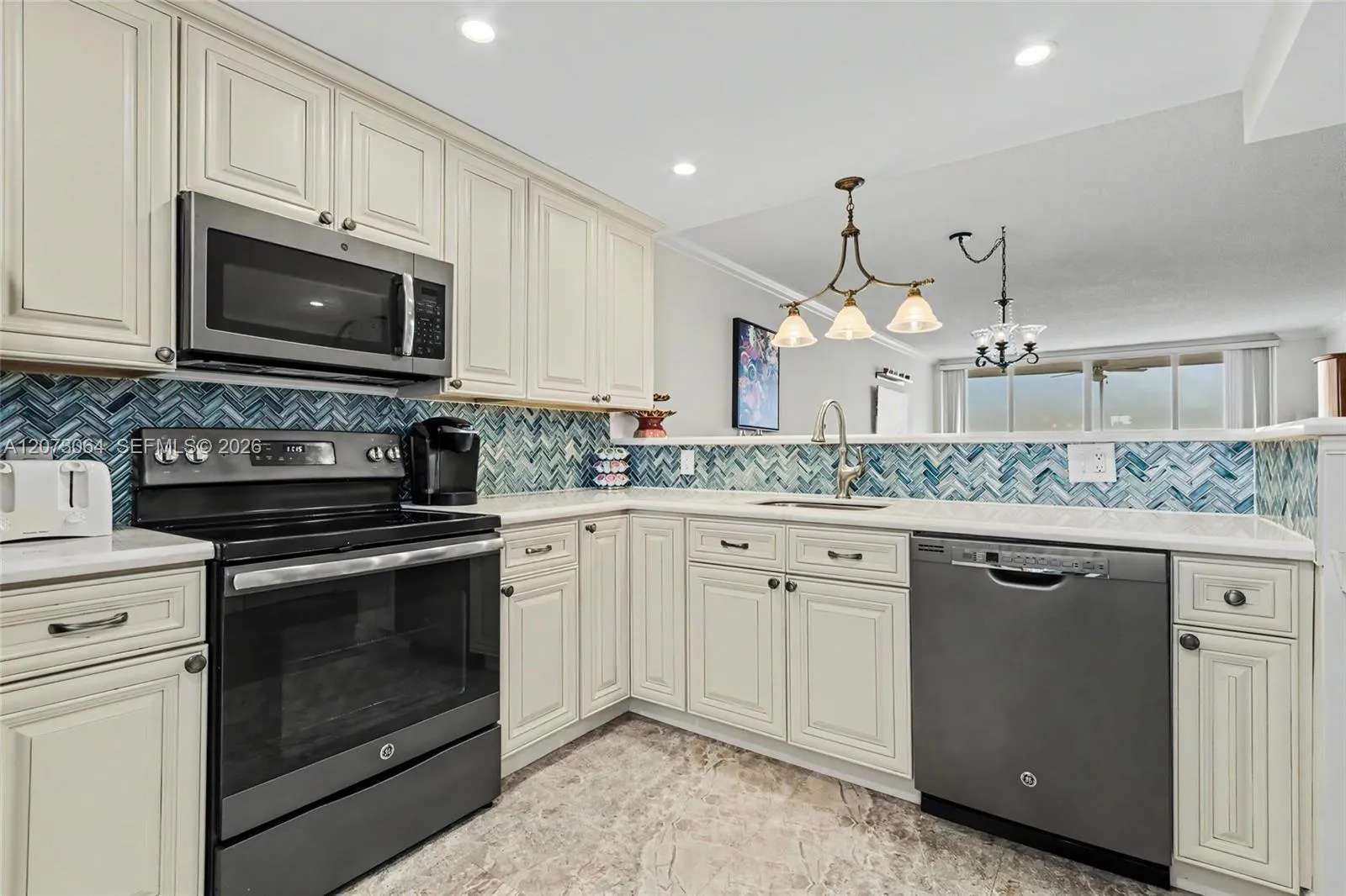 Foto de propiedad en 3090 N Course Drive 709, Pompano Beach, FL 33069 Pompano Beach con MLS# 