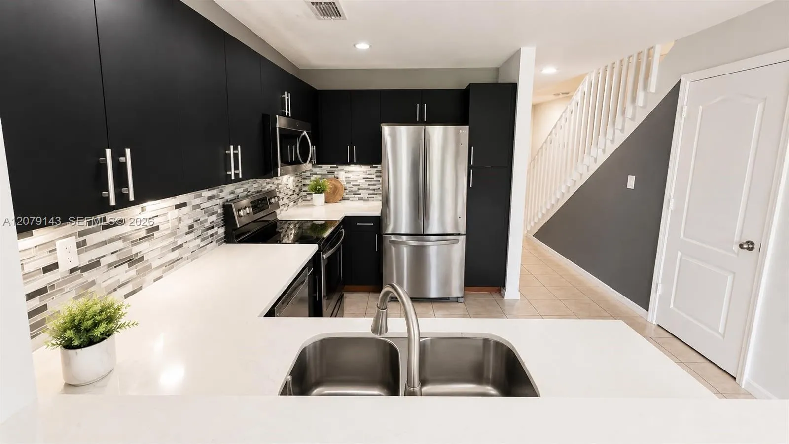Foto de propiedad en 3092 SW 129th Terrace 102, Miramar, FL 33027 Miramar con MLS# 