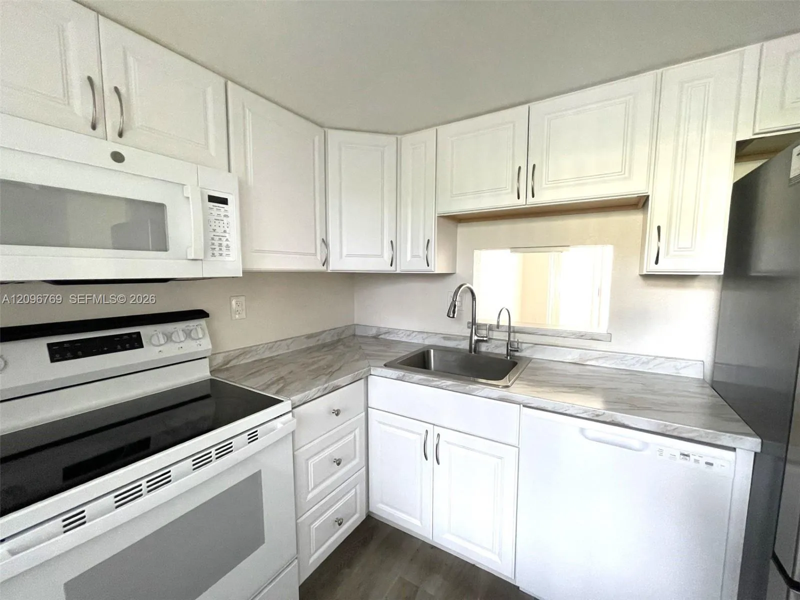 En Renta 3099 NW 48th Avenue 157, Lauderdale Lakes, FL 33313, Lauderdale Lakes, FL 33313