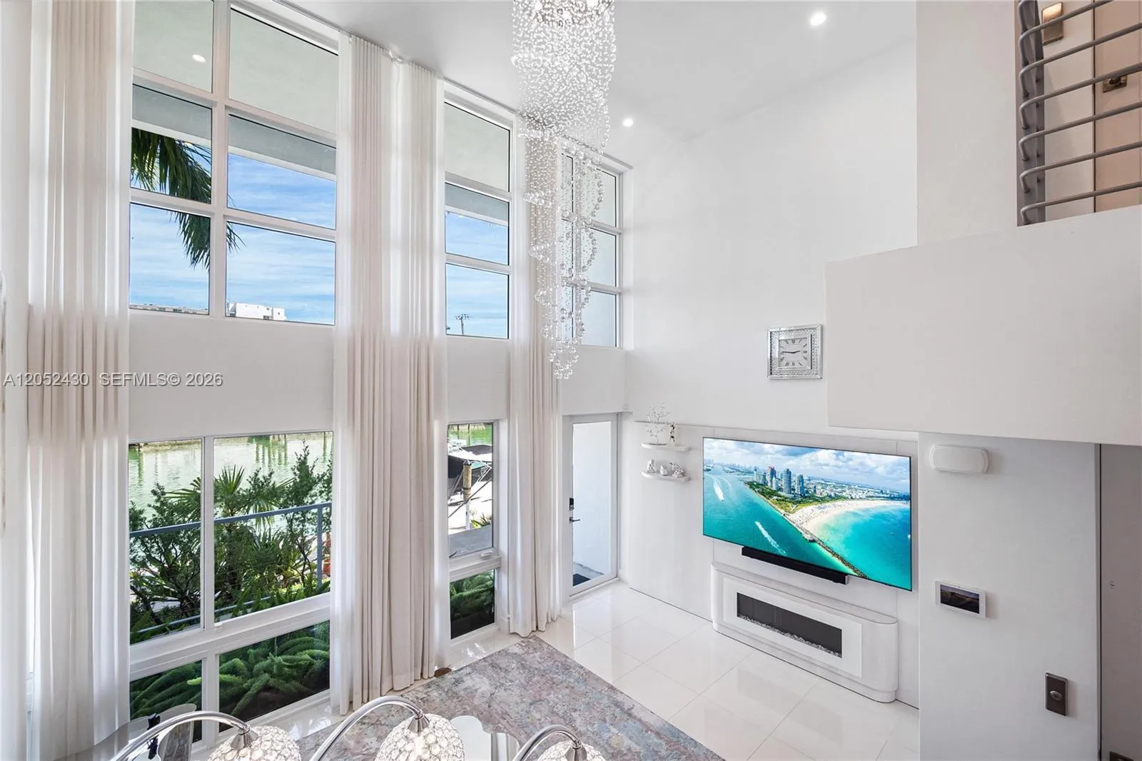 Foto de propiedad en 31 N Shore Drive 31, Miami Beach, FL 33141 Miami Beach con MLS# 
