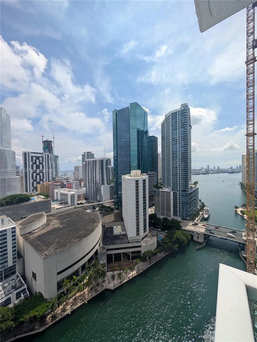 Foto de propiedad en 31 SE 5 3002, Miami, FL 33131 Miami con MLS#