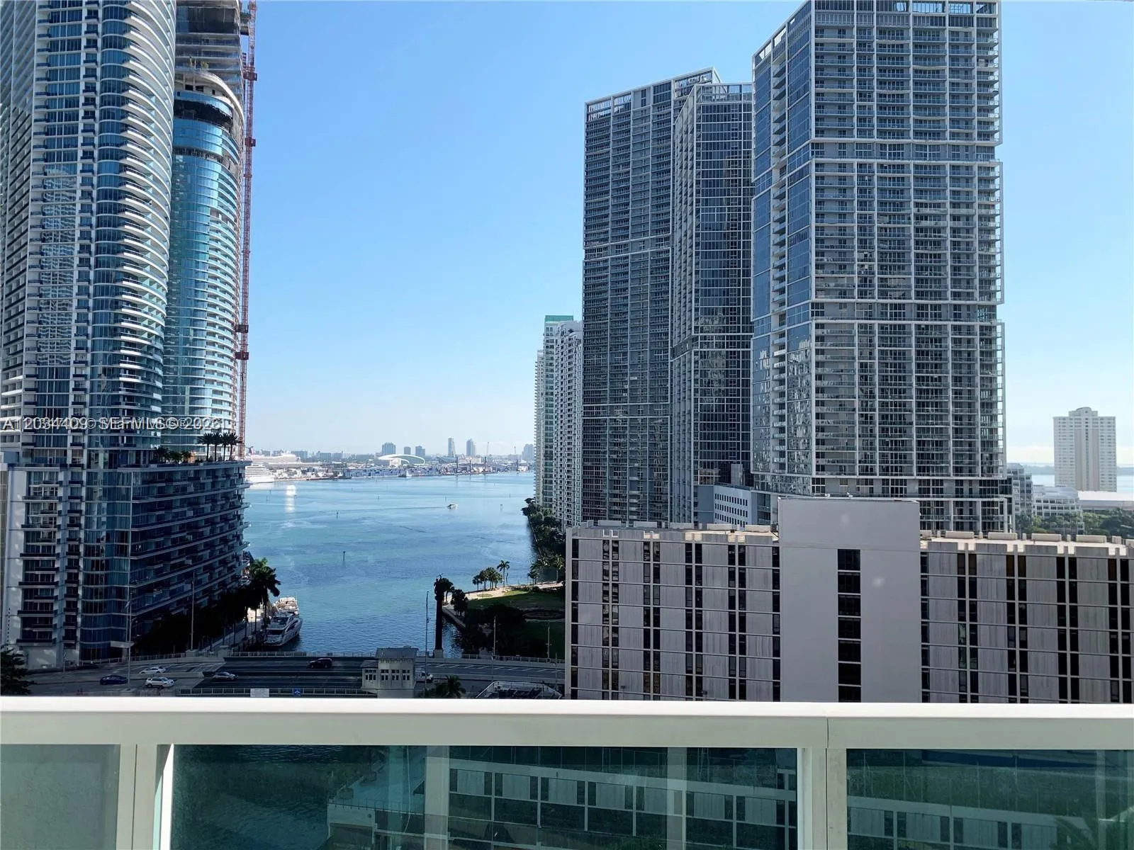 Foto de propiedad en 31 SE 5th Street 1910, Miami, FL 33131 Miami con MLS#