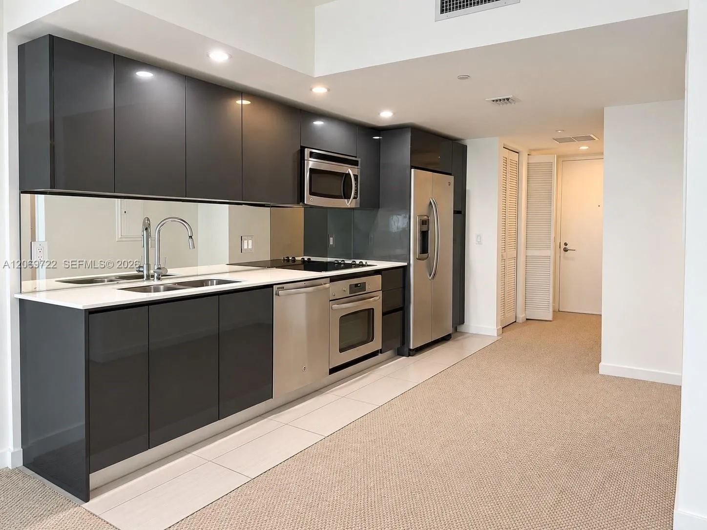 Foto de propiedad en 31 SE 6th Street 405, Miami, FL 33131 Miami con MLS#
