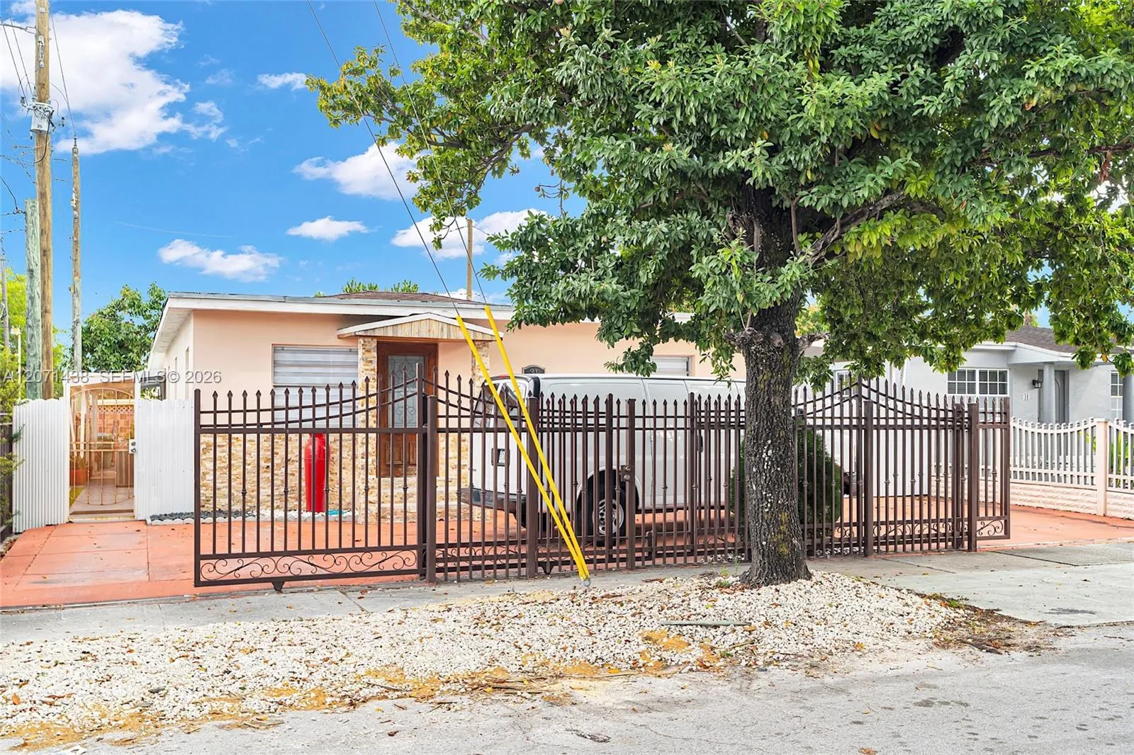 En Venta 31 SW 58th Court, Miami, FL 33144, Miami, FL 33144