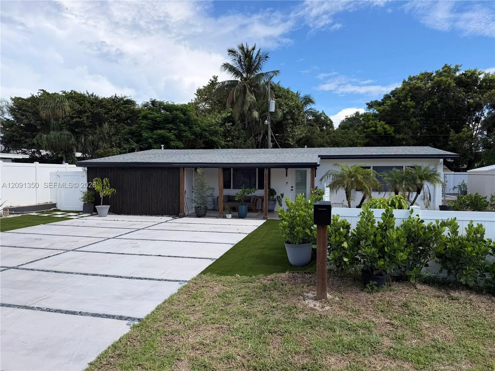 En Venta 310 NE 12th Avenue, Pompano Beach, FL 33060, Pompano Beach, FL 33060