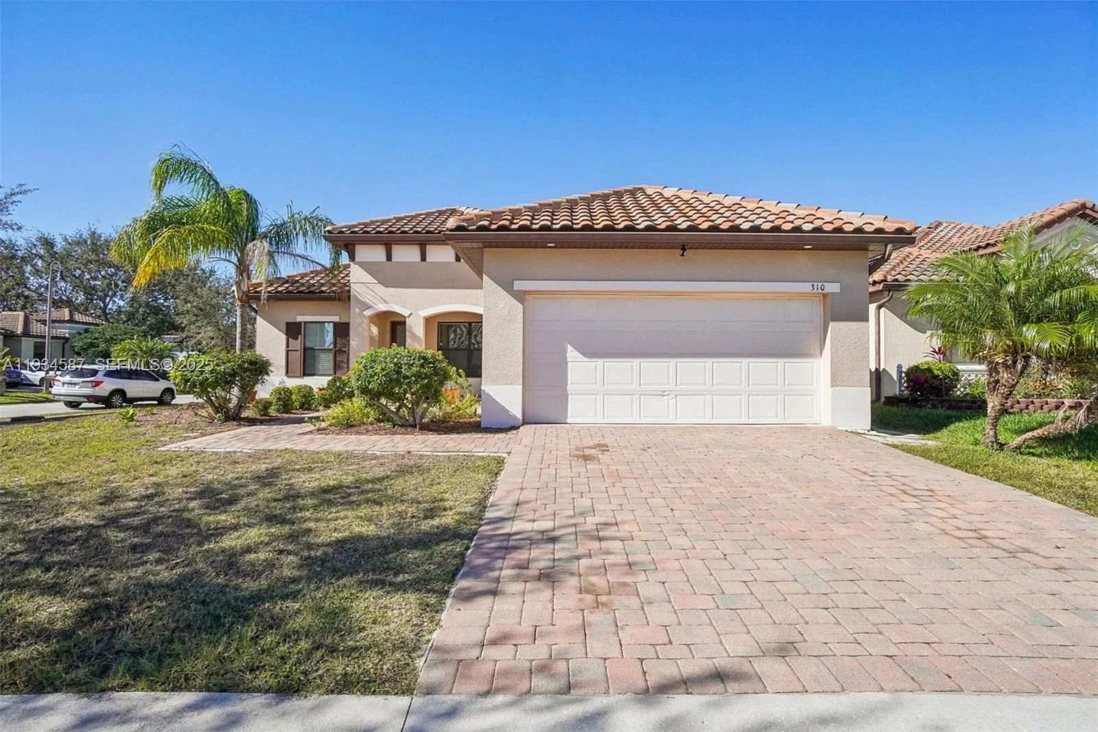 En Venta 310 Villa Sorrento Circle, FL 33844, FL 33844