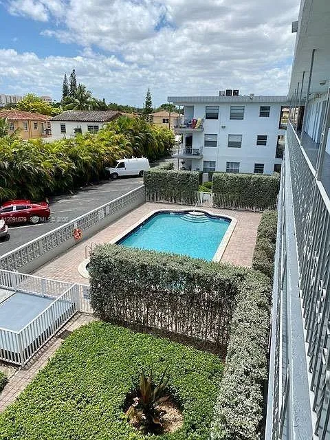 Foto de propiedad en 3100 W Flagler Street 212, Miami, FL 33135 Miami con MLS# 