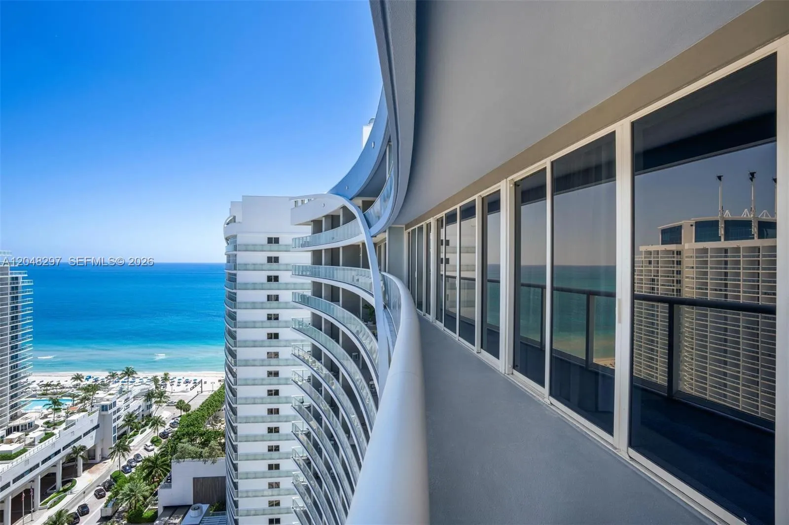 Foto de propiedad en 3101 Bayshore Drive 2306, Fort Lauderdale, FL 33304 Fort Lauderdale con MLS# 