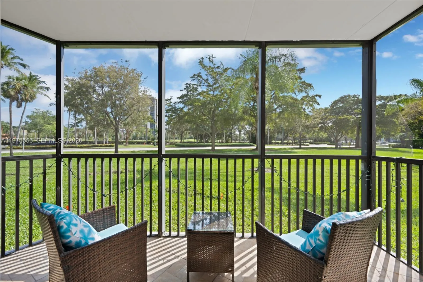 Foto de propiedad en 3101 N Country Club Drive 105, Aventura, FL 33180 Aventura con MLS# 