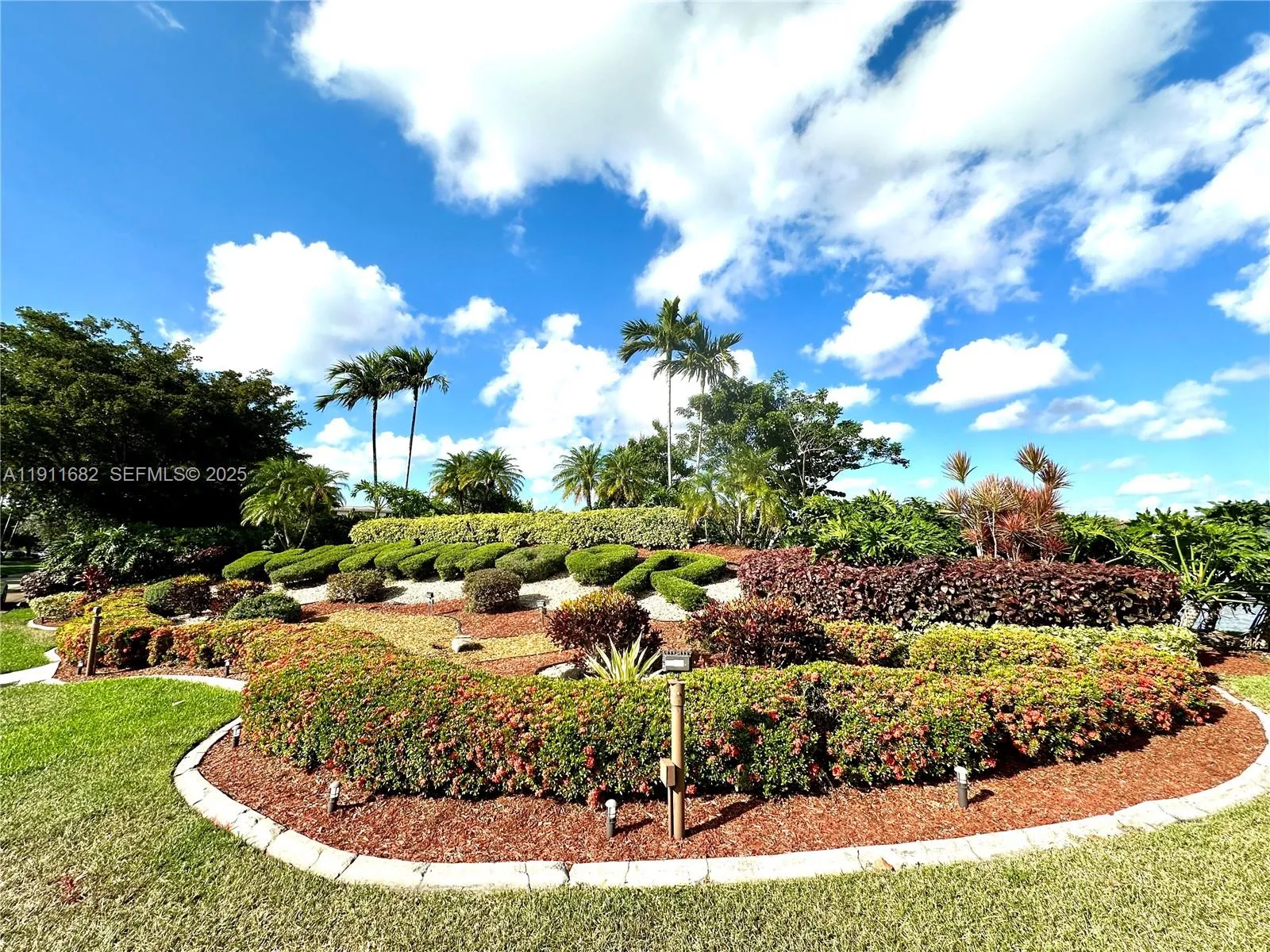 Vendido 3102 Portofino Point M2, Coconut Creek, FL 33066, Coconut Creek, FL 33066