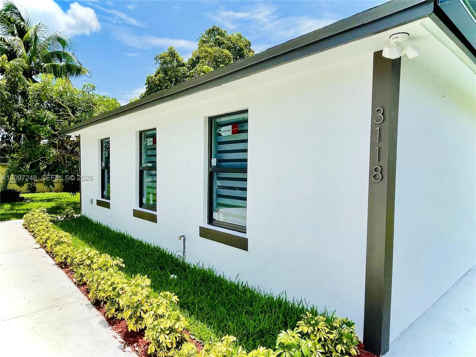 En Renta 3118 NW 60 Street 0, Miami, FL 33142, Miami, FL 33142