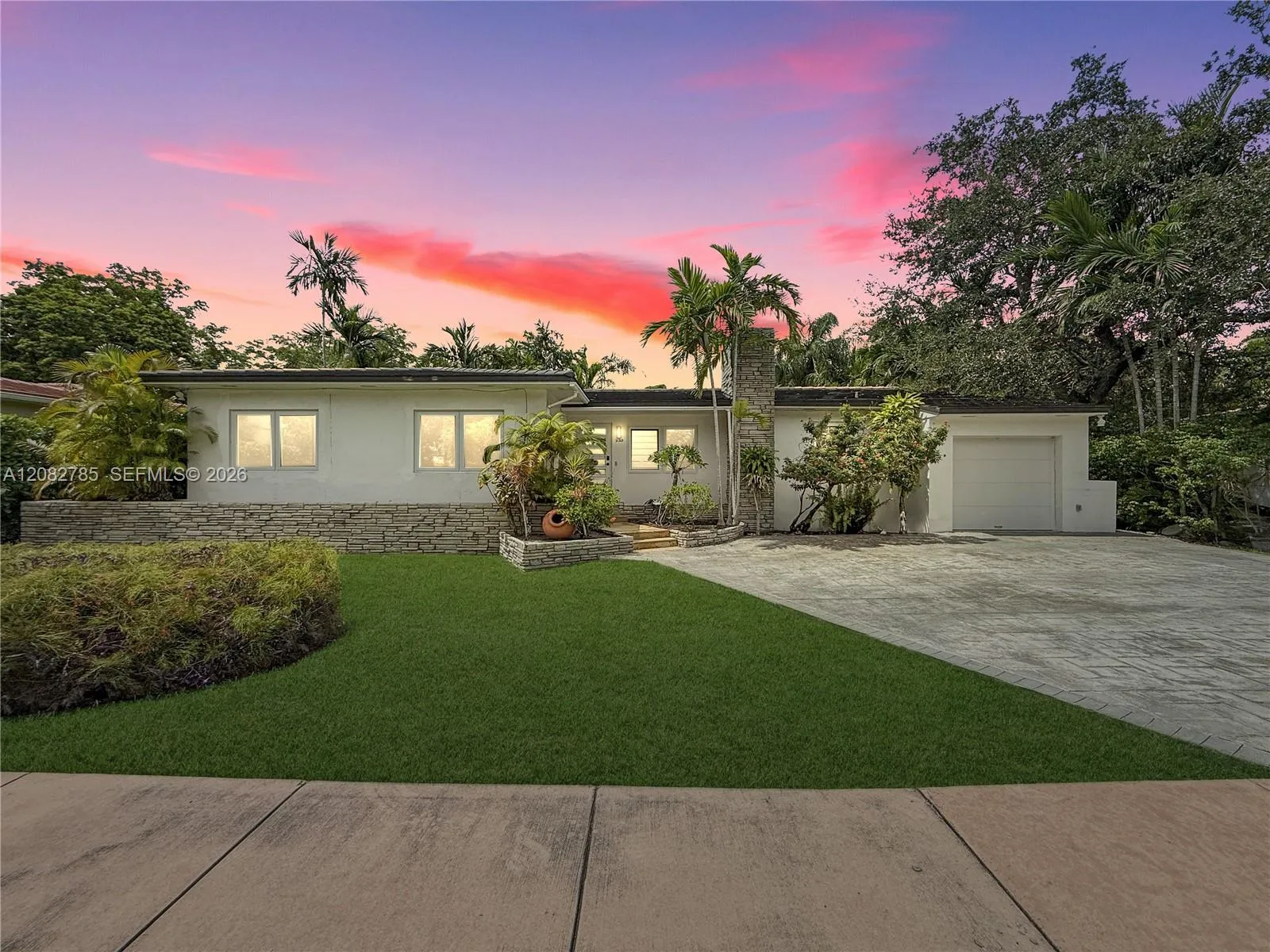 En Venta 3128 Coconut Grove Drive, Coral Gables, FL 33134, Coral Gables, FL 33134