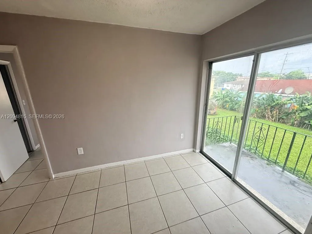 En Renta 3130 NW 21st Court 10, Miami, FL 33142, Miami, FL 33142
