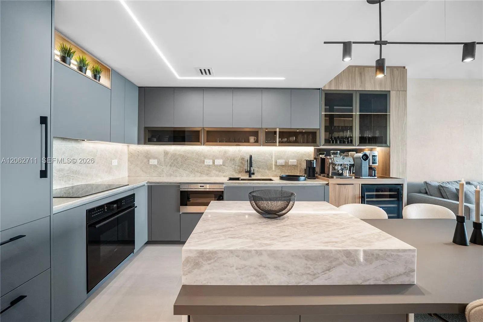 Foto de propiedad en 3131 NE 7th Avenue 2805, Miami, FL 33137 Miami con MLS#