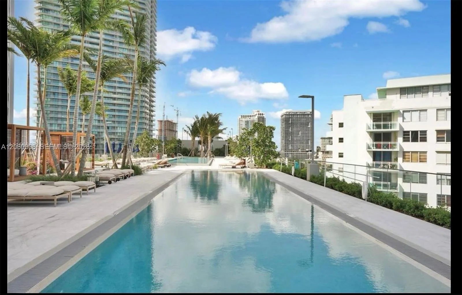 Foto de propiedad en 3131 NE 7th Avenue 301, Miami, FL 33137 Miami con MLS# 