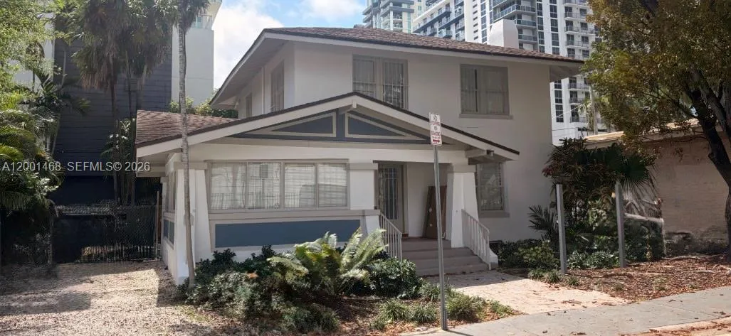Foto de propiedad en 314 NE 26th Terrace, Miami, FL 33137 Miami con MLS# 