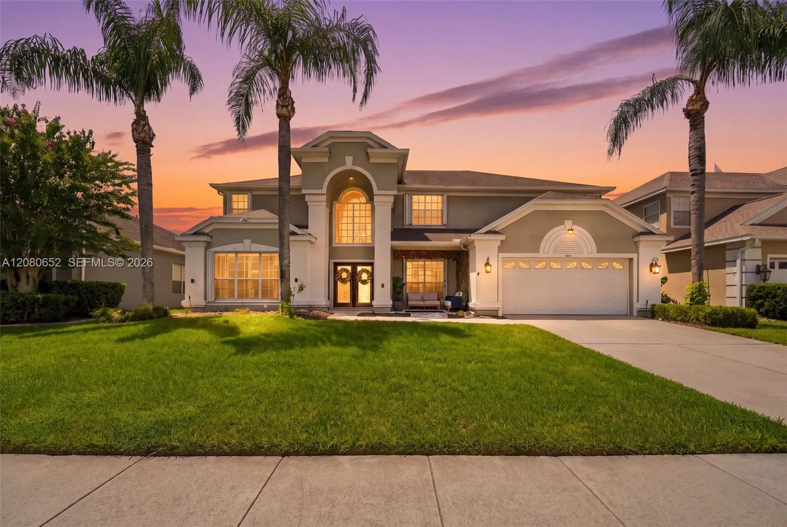 Foto de propiedad en 3141 Hanging Moss Circle, Kissimmee, FL 34741 Kissimmee con MLS# 