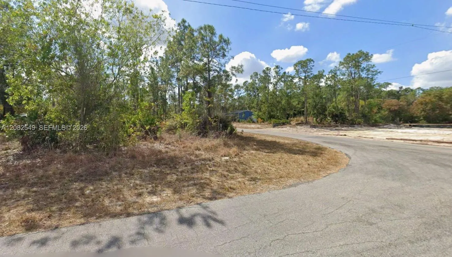 Foto de propiedad en 315 Ludlow Avenue, Lehigh Acres, FL 33972 Lehigh Acres con MLS# 