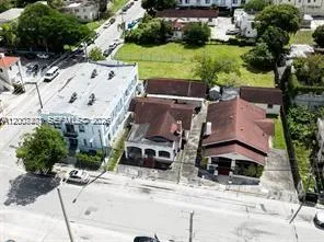 Vendido 315 SW 10th Avenue, Miami, FL 33130, Miami, FL 33130