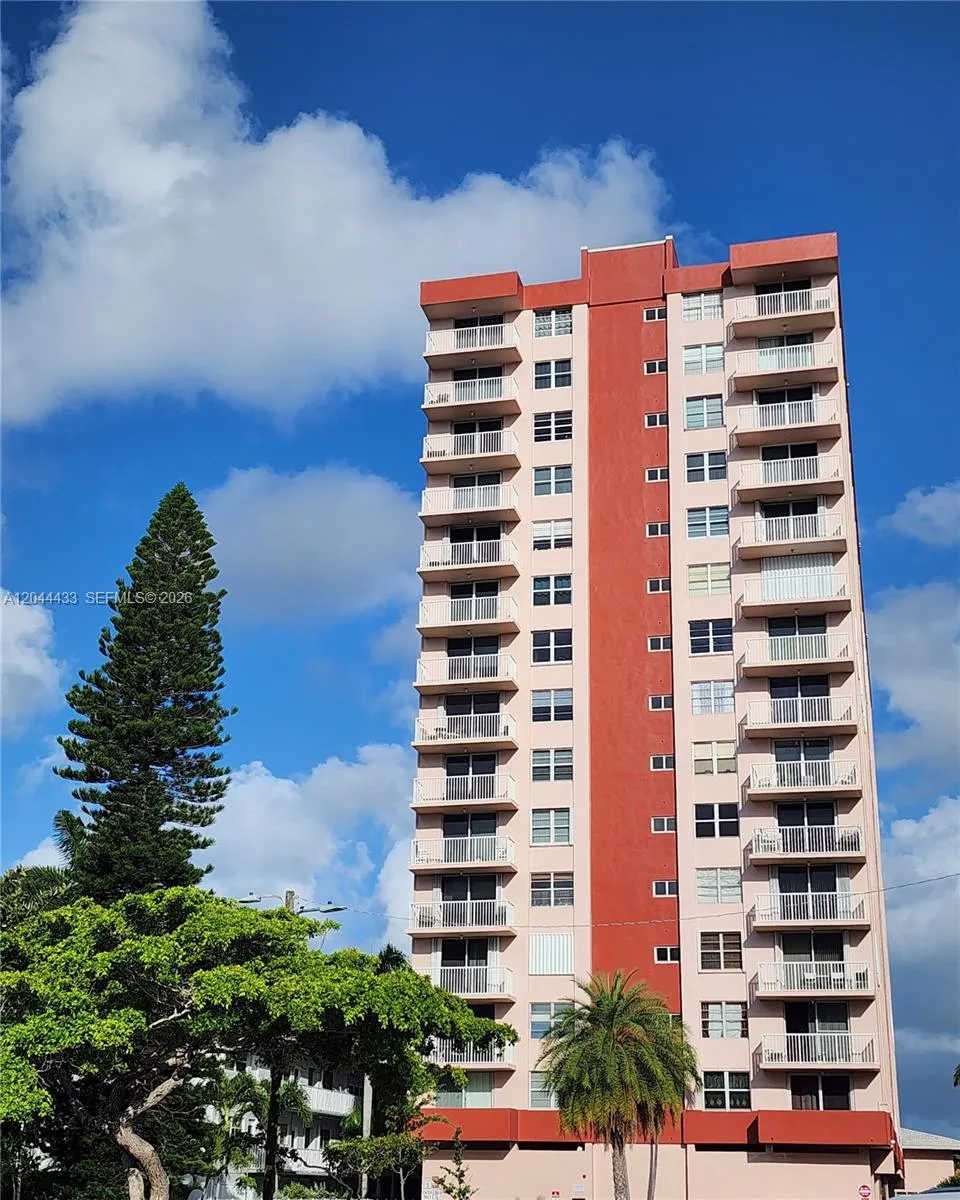 En Renta 3161 S Ocean Drive 404, Hallandale Beach, FL 33009, Hallandale Beach, FL 33009