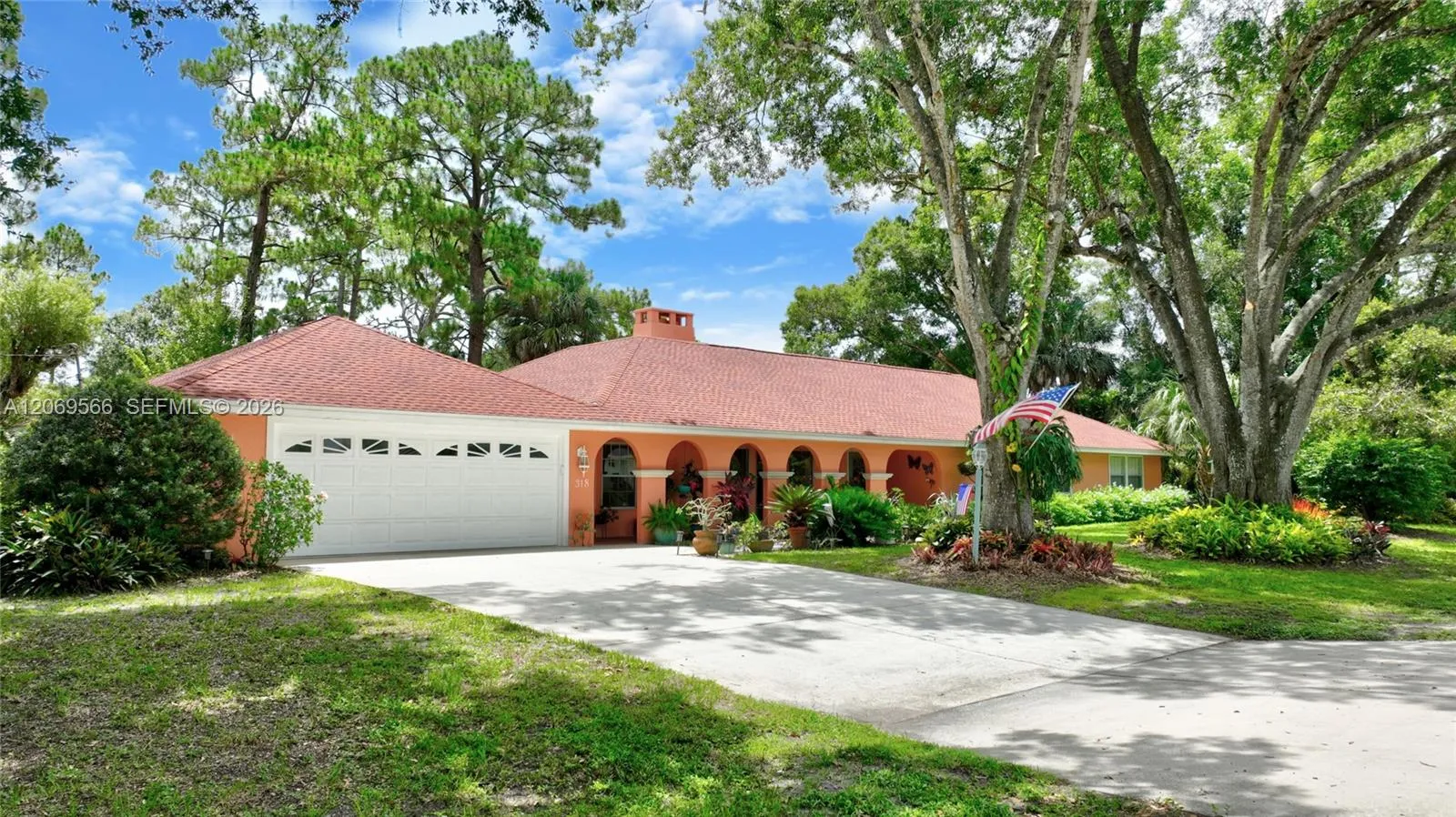 En Venta 318 Fifth Avenue, Lehigh Acres, FL 33936, Lehigh Acres, FL 33936