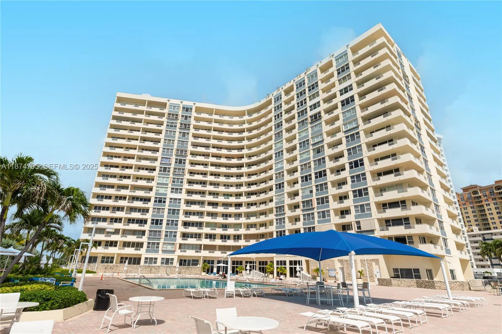 Foto de propiedad en 3180 S Ocean Drive 1517, Hallandale Beach, FL 33009 Hallandale Beach con MLS#