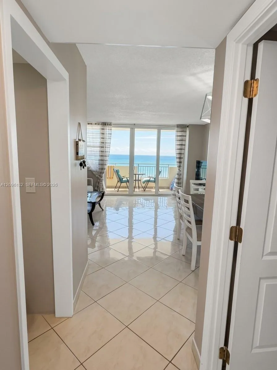 En Renta 3180 S Ocean Drive 814, Hallandale Beach, FL 33009, Hallandale Beach, FL 33009