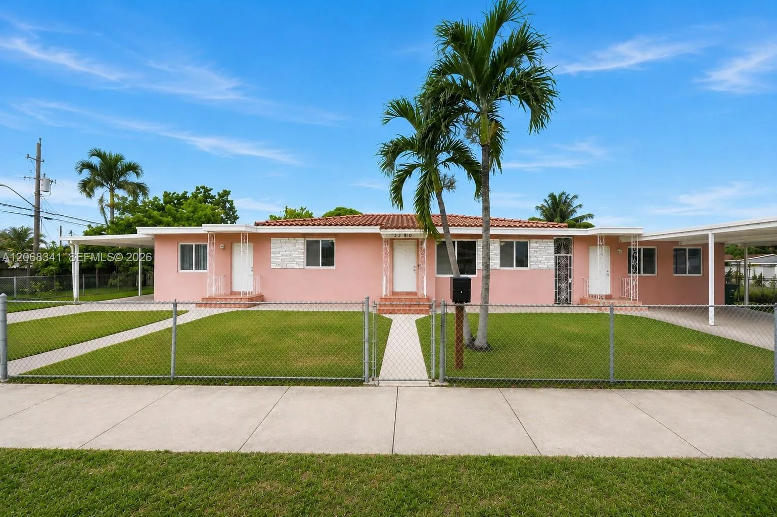 En Venta 3180 W 3rd Avenue, Hialeah, FL 33012, Hialeah, FL 33012